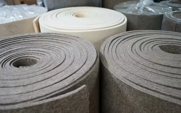 How to make needle-punched nonwoven carpets?